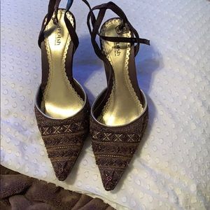 Embroidery beads gold bronze jewels.